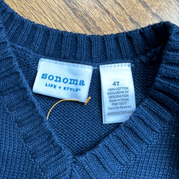 NWT Sonoma navy sweater vest, size 4T - Picture 2 of 6